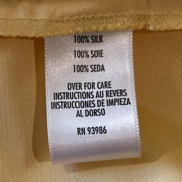 Casual Corner SZ6 Butter Yellow Silk Wrap Top Chic Old Money Quiet Luxury Capsul - Picture 8 of 9